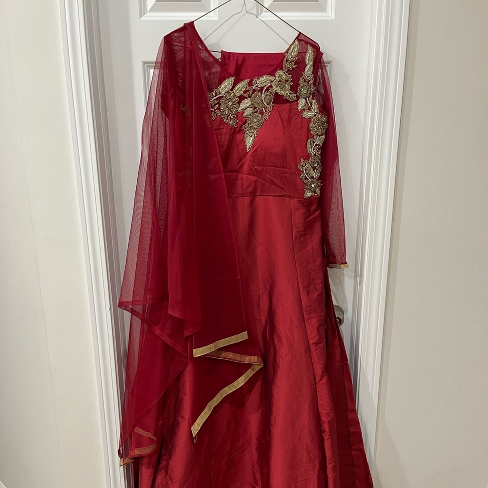 Red Anarkali